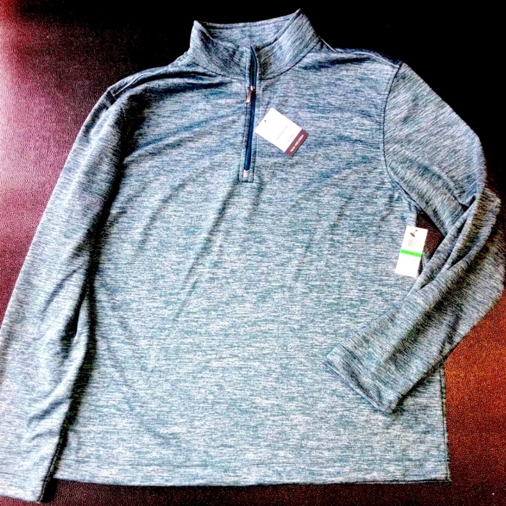 Men’s Van Heusen Air Quarter Zip Pullover-Large
